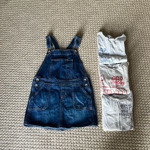 Baby GAP denim overall dress - size 5 *FREE t-shirts NY, London, SF graphics*